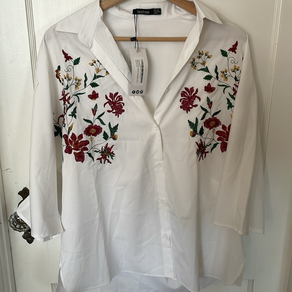 NWT button down embroidered